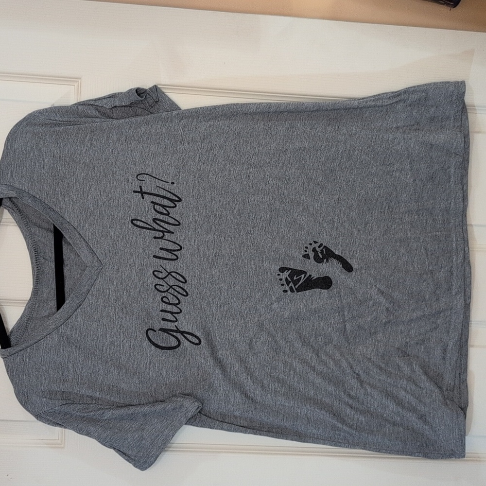 Gray V-Neck T-Shirt with Black Print (T44)